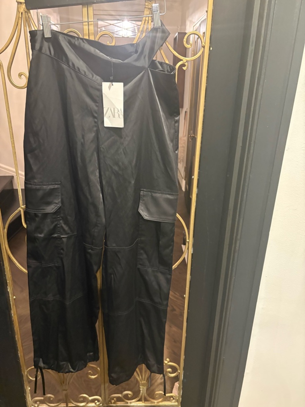 Zara Black parachute nwt small Cargo wide leg with side cut out Pants